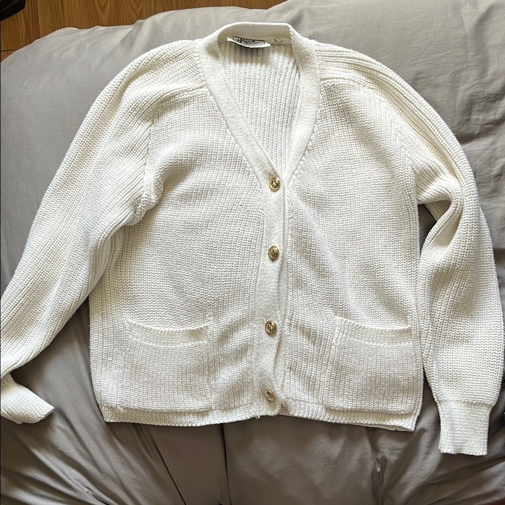 White V-Neck Cardigan Sweater with Ribbed Detailing